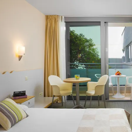 Sunny By Valamar 두브로브니크