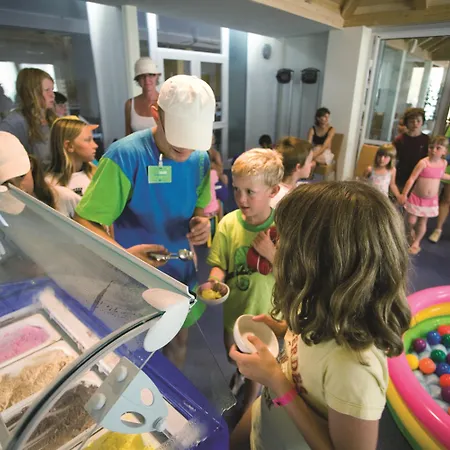 Sunny By Valamar Szálloda