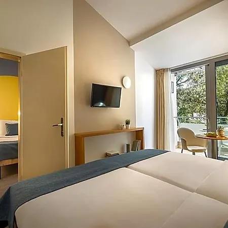 Hotel Sunny By Valamar