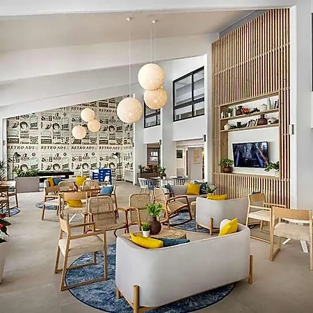 Sunny By Valamar Hotel