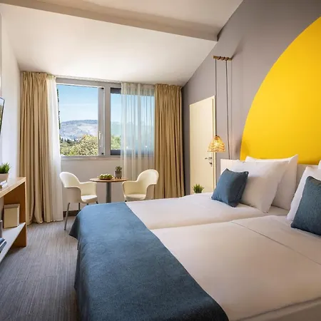 Hotel Sunny By Valamar